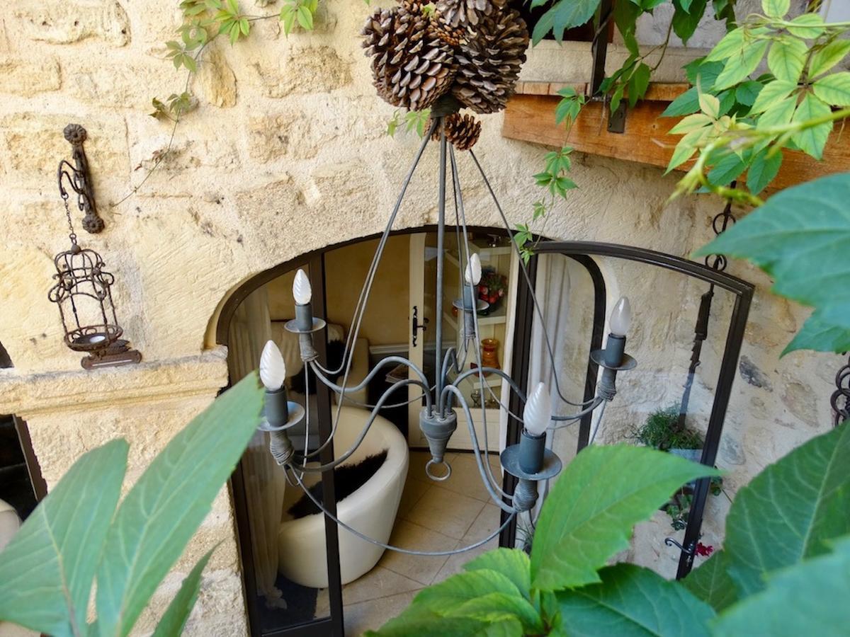 Un Patio En Luberon Bed & Breakfast Ansouis Exterior foto