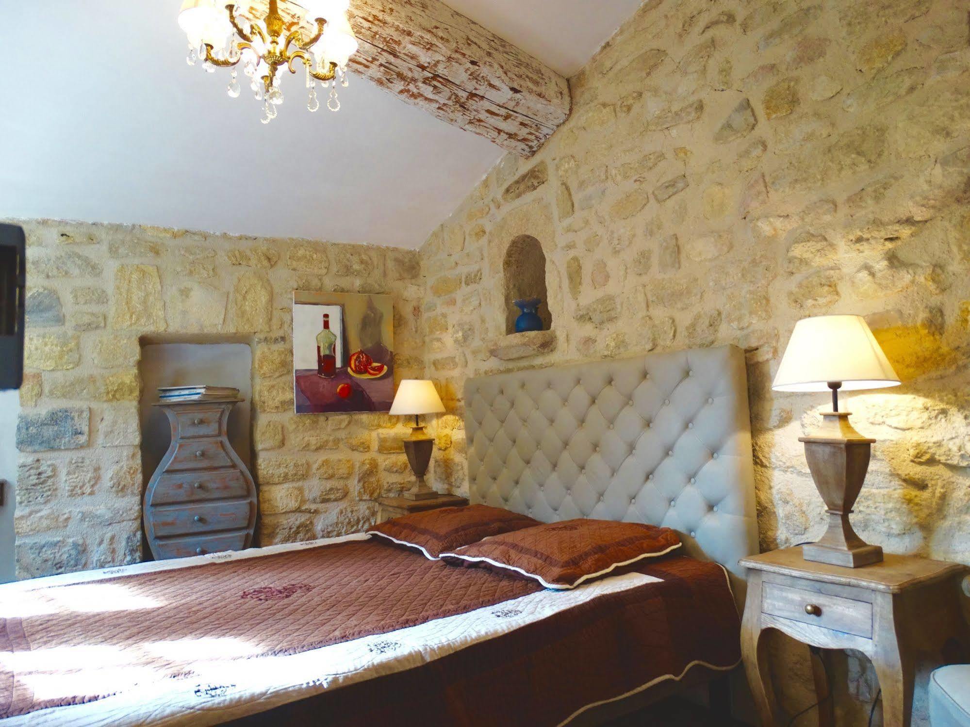 Un Patio En Luberon Bed & Breakfast Ansouis Exterior foto